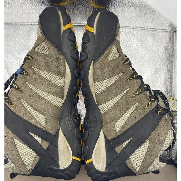 MERRELL WIDE WIDTH “Accentor 3” Men’s Hiking Boot Size 11W Dark Brown Waterproof - Picture 8 of 12